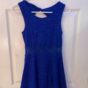 Keyhole Back Sleeveless Flare Dress